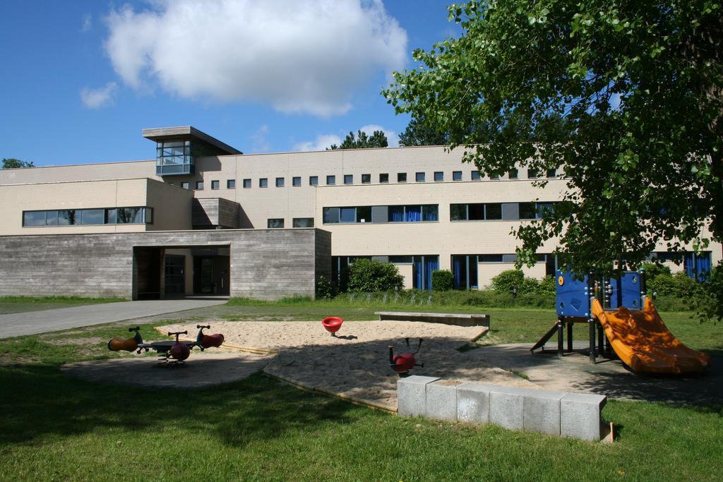 Jeugdherberg De Peerdevisser Oostduinkerke Εξωτερικό φωτογραφία