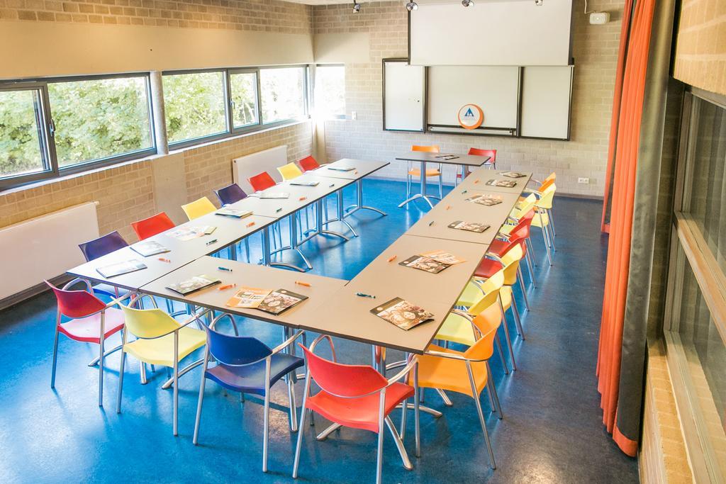 Jeugdherberg De Peerdevisser Oostduinkerke Εξωτερικό φωτογραφία